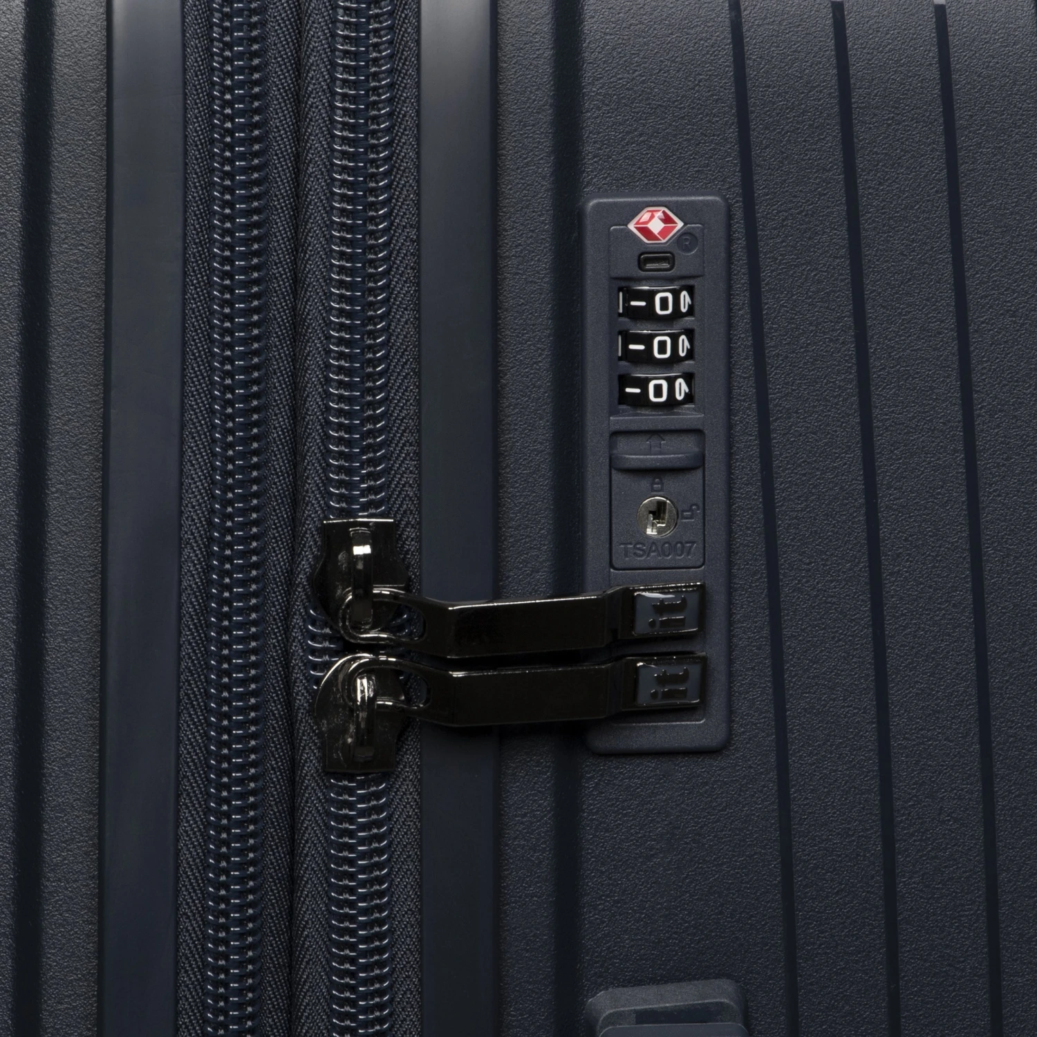 Spontaneous - 3pc Set (Blueberry) IT Luggage Spontaneous - 3pc Set (Blueberry) -Travel Storage Store 32559 HK15 2881 08BlueberrySSTSAlock