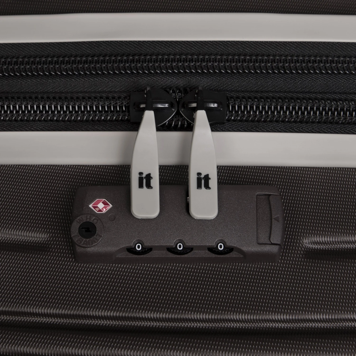 Eco-Protect - Cabin (Coffee Bean) IT Luggage Eco-Protect - Cabin (Coffee Bean) -Travel Storage Store 32759 UK16 2910E08CoffeebeanS028SSTSAlock afb68cb8 44c4 4351 959a 2b73c8a89930