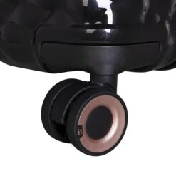 IT Luggage Glitzy - Cabin (Black) -Travel Storage Store 32785 UK16 2888A08BlackSSWheel 920a5ec3 5a44 4e7c a451 dce132d015cf