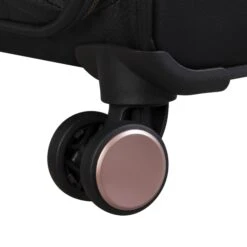 IT Luggage Bewitching - Medium (Black) -Travel Storage Store 33095 UK12 2686 08BlackSSWheel e7856f08 d04d 457a 9fcd 1e02376ca582