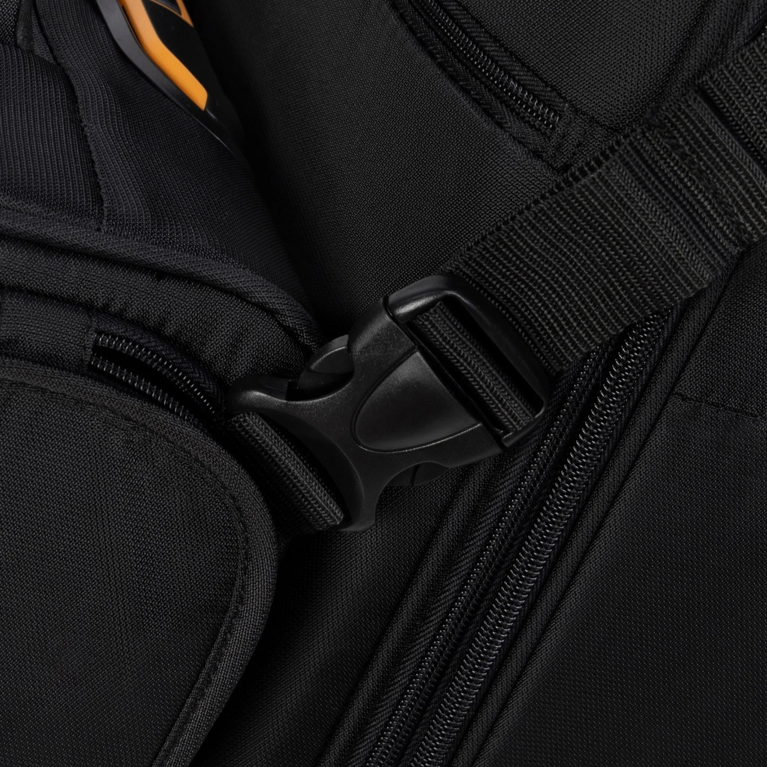 Simultaneous - Medium (Black) Simultaneous - Medium (Black) -Travel Storage Store 33202 UK12 2900 08BlackSSBuckle 26af7727 f2b6 4b7a 831b 3de63a02544e